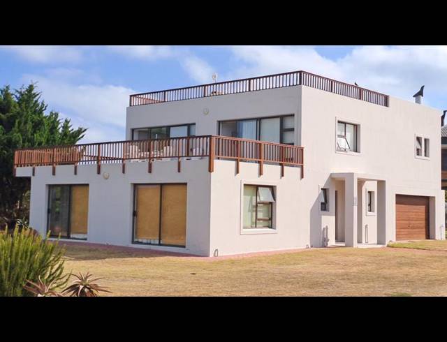 4 BEDROOM HOUSE FOR SALE IN JONGENSFONTEIN